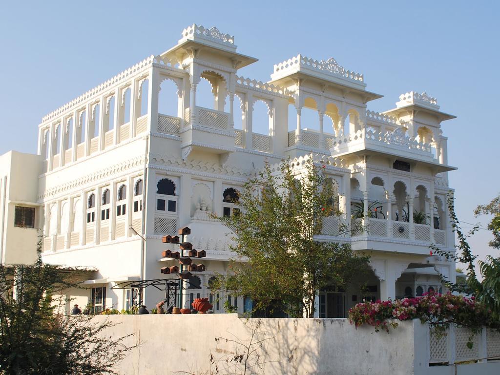 Gadh Ganesh Homestay Udaipur Exterior foto